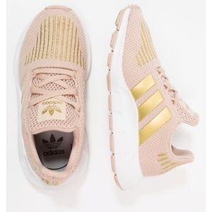 Adidas Swift Runs
